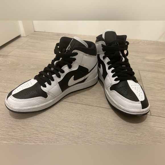 Air Jordan mid - Picture 4 of 5